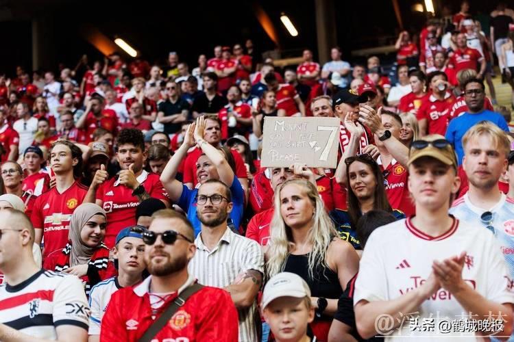 曼联敲定约克雷斯7500万欧转会:赛季48场狂轰52球 曼联敲定约克雷斯7500万欧转会:赛季48场狂轰52球